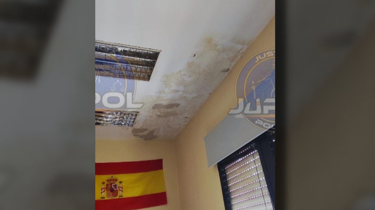 La comisaría de Policía de Puente de Vallecas 'hace aguas': "Es tercermundista"