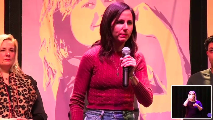 Podemos se marca como próximo objetivo que los inmigrantes regularizados puedan votar