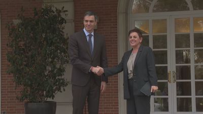 Acusan a Sánchez de "traicionar a las víctimas" por pactar sacar a ETA de la lista europea de grupos terroristas