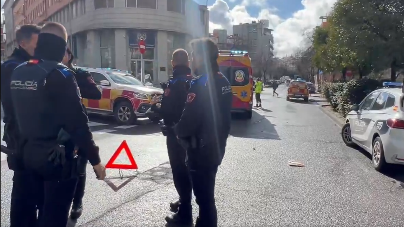 Policía y Emergencias en el lugar del atropello