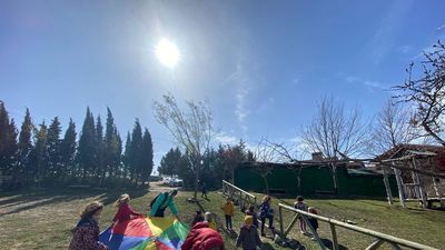 Familias LGTBIQ+ piden a Igualdad medidas para acabar con la "discriminación" en trámites administrativos