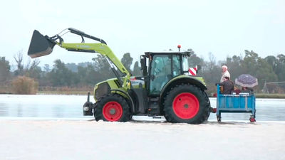 Alerta roja en Andalucía por la llegada de la borrasca Leonardo: clases suspendidas y avisos por peligro extraordinario