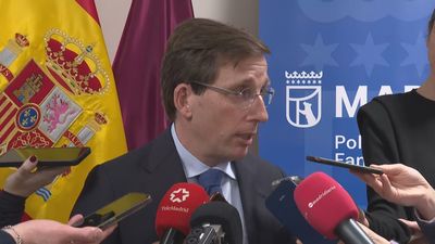 Alerta inundaciones: Almeida traslada tranquilidad "por ahora" en el Manzanares y pendiente del barrio de Rejas