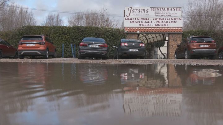 Alerta roja en el Jarama: los vecinos temen una nueva riada ante la crecida del río