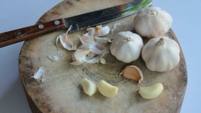 De antiguas civilizaciones a tu plato: descubre las propiedades del ajo en Boadilla