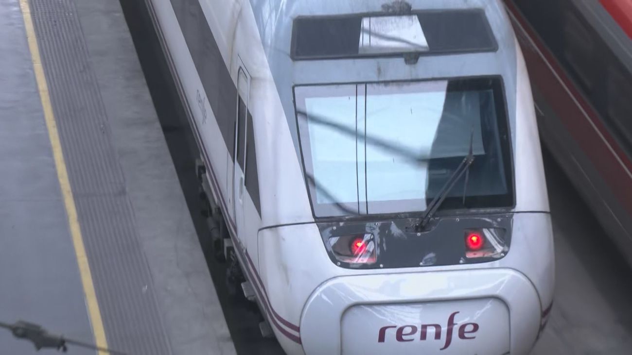 Huelga maquinistas: Semaf critica que "más que servicios mínimos parecen máximos" con un 75%