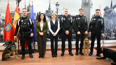 Alcalá de Henares ya cuenta con sus nuevos agentes de cuatro patas