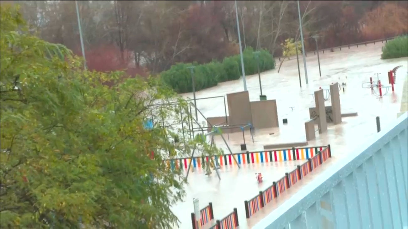 La borrasca Marta golpea con fuerza Andalucía: 11.000 desalojados, derrumbes y cortes de carreteras