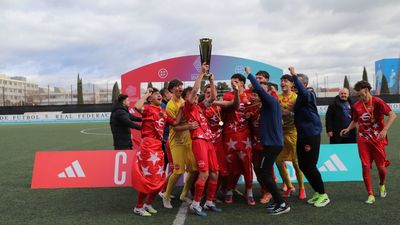 La Selección de Madrid sub'16 levanta la Copa de Campeones de España