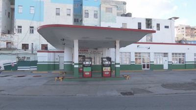 Cuba comunica a las aerolíneas que en 24 horas se queda sin combustible para aviones