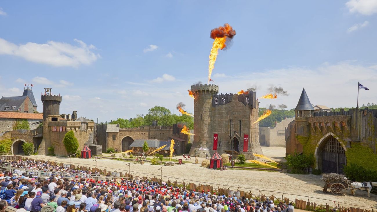 Puy du Fou España abre nuevas oportunidades de empleo a través de su primera feria de empleo
