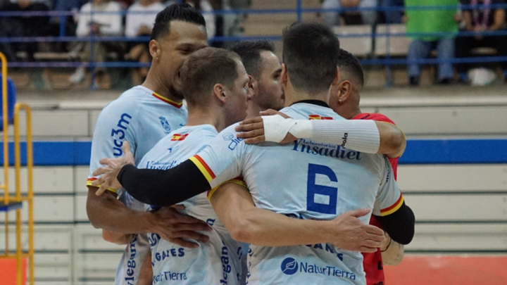 Voleibol Leganés gana y se asiente en la novena plaza