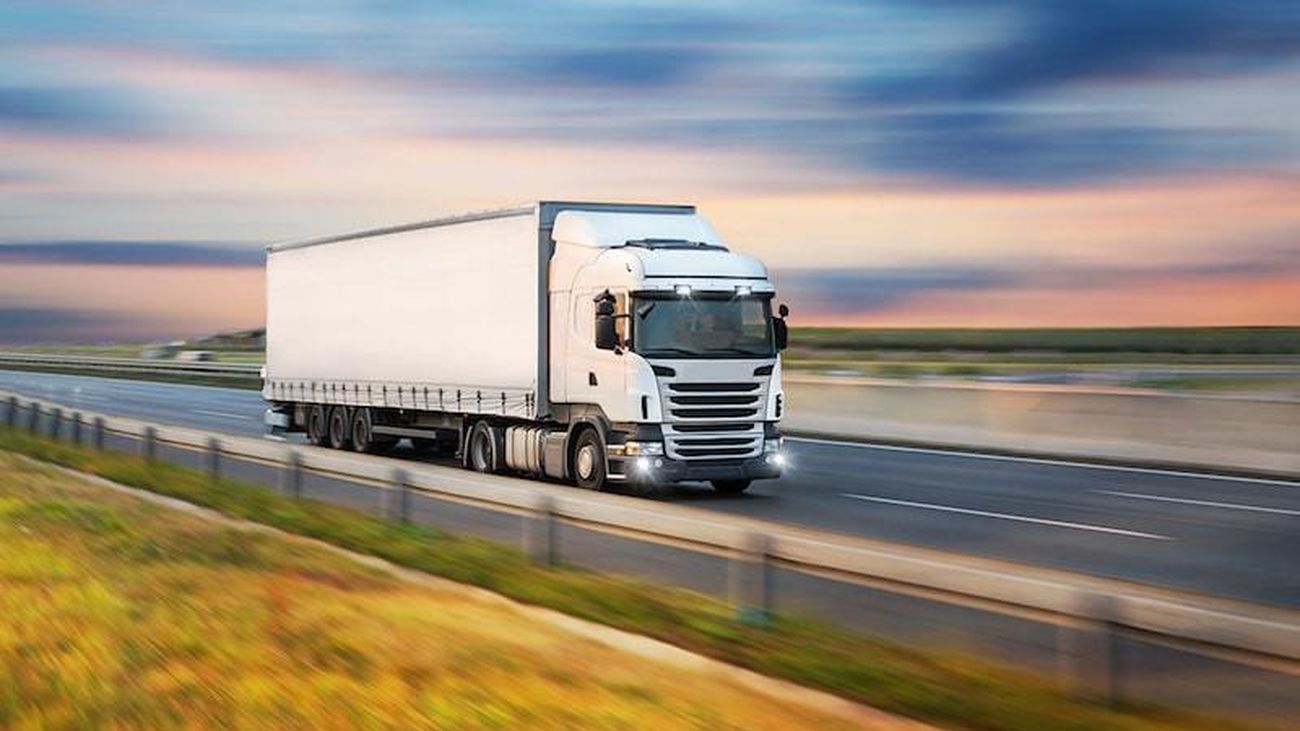 Faltan camioneros en España, se necesita cubrir 30.000 puestos de trabajo