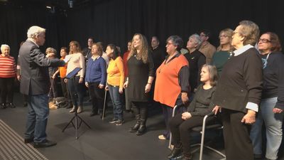 Así ensaya el único coro de personas ciegas en Madrid