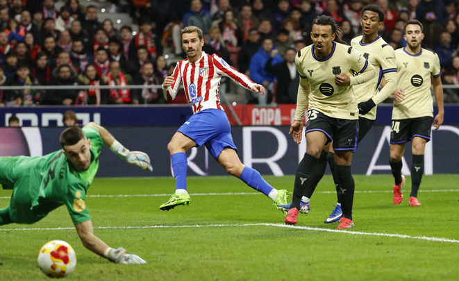 Griezmann marca al Barcelona / EFE