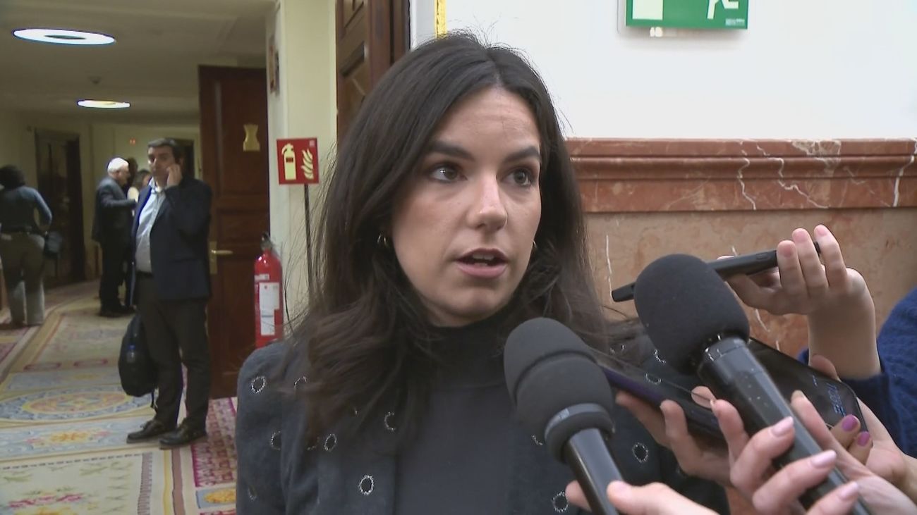 Vox tilda de irresponsable que el PP "pida" al PSOE abstenerse en Extremadura tras negarse a investir a Guardiola