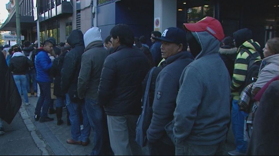 La Policía manda un alerta nacional de fraude al detectar engaños en la regularización de extranjeros