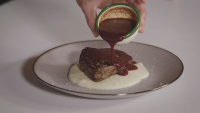 Sabor a Madrid: Solomillo al vino tinto en La Piovera