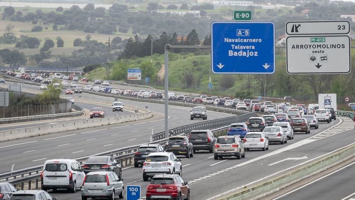 La DGT alerta del mal estado del asfalto en la A-5 entre Móstoles y Navalcarnero