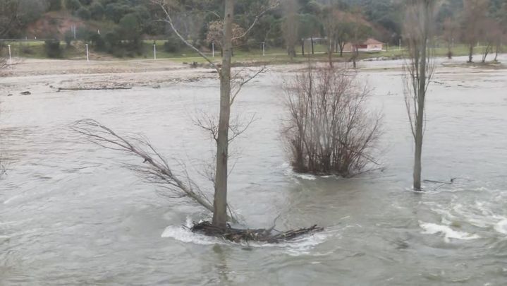 El río Alberche, crecido
