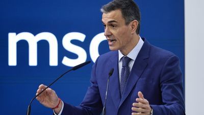 Sánchez pide a las potencias nucleares que impidan una nueva carrera armamentística