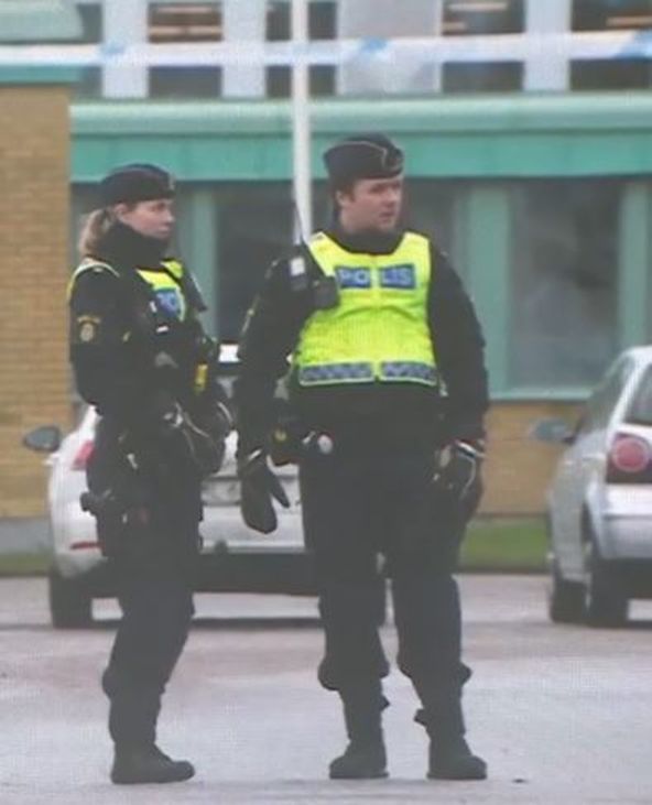 Investigan a un sexagenario por prostituir a su esposa con 120 hombres en Suecia