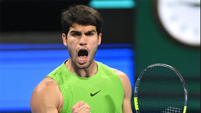 Alcaraz, novena victoria seguida y en cuartos de final en Doha