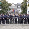 Los 20 nuevos policías locales de Majadahonda recogen sus placas