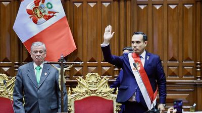 José Jerí abandona el Palacio de Gobierno de Lima tras ser destituido por el Congreso de Perú