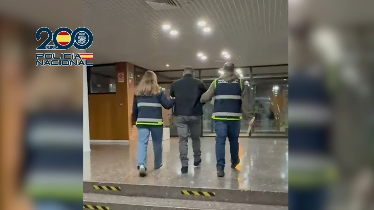 Caen dos falsos empleados de banca que estafaron a 34 personas mayores en Madrid con el método del 'vishing'