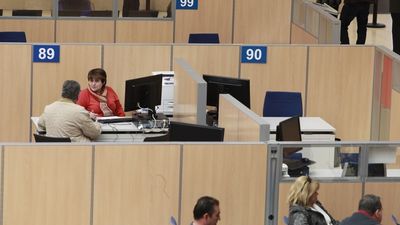 La jornada laboral de 35 horas llegará en marzo a la Administración del Estado