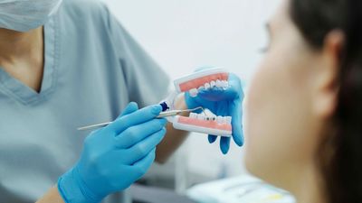 Revisiones dentales gratuitas en Alcorcón para 500 escolares en la Clínica de la URJC