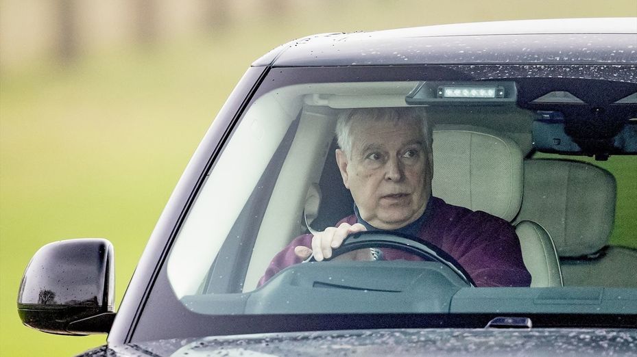 Detenido Andrés de Inglaterra en su casa por su relación con el caso Epstein