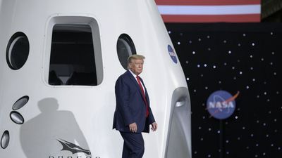 Trump ordena liberar archivos gubernamentales sobre Ovnis y vida extraterrestre