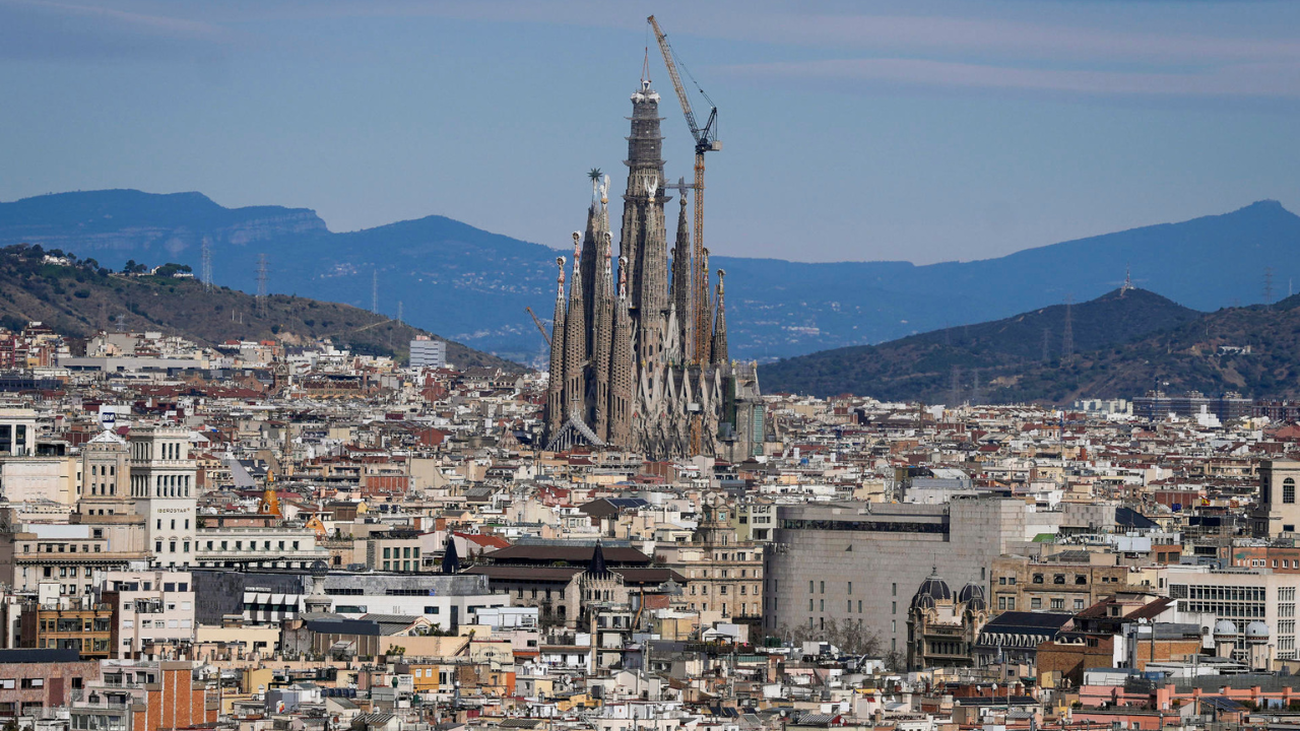La Sagrada Familia ya es la iglesia más alta del mundo con 172,5 metros