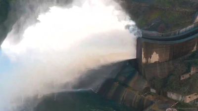 Once  de los 13 embalses de la Comunidad de Madrid están desembalsando agua