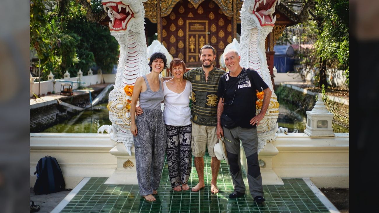 La familia de Adrián necesita 260.000 euros para repatriarle a España de forma urgente: "Estamos devastados"