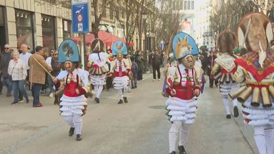 Madrid celebra el primer Desfile de Mascaradas con las casas regionales de Galicia, Asturias y Zamora