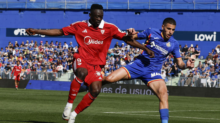 0-1. Un Getafe en inferioridad pierde ante el Sevilla