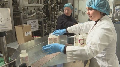 Los Combos, la última gran empresa de leche fresca en Madrid