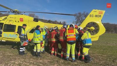 Seis heridos en una colisión frontal entre una furgoneta y un turismo en Ambite