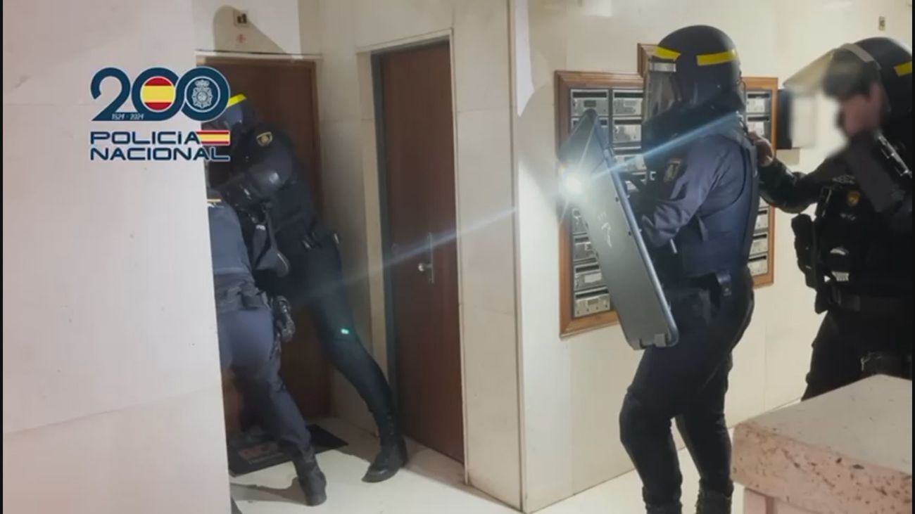 Desmantelado un narcopiso en San Blas con tres detenidos