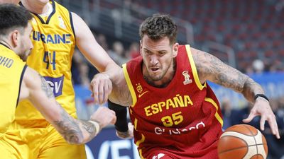 86-66. España arrasa a Ucrania y continúa invicta