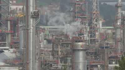 Se levantan las medidas preventivas en Muskiz (Bizkaia)  tras una fuga de Petronor