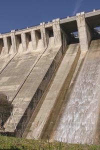 Así vigilan las entrañas del embalse de Navacerrada