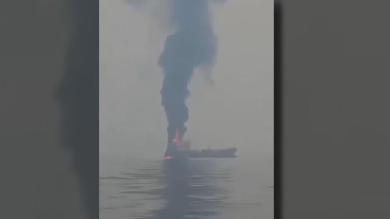 Irán ataca a un petrolero en el Estrecho de Ormuz, punto clave del tráfico marítimo de crudo
