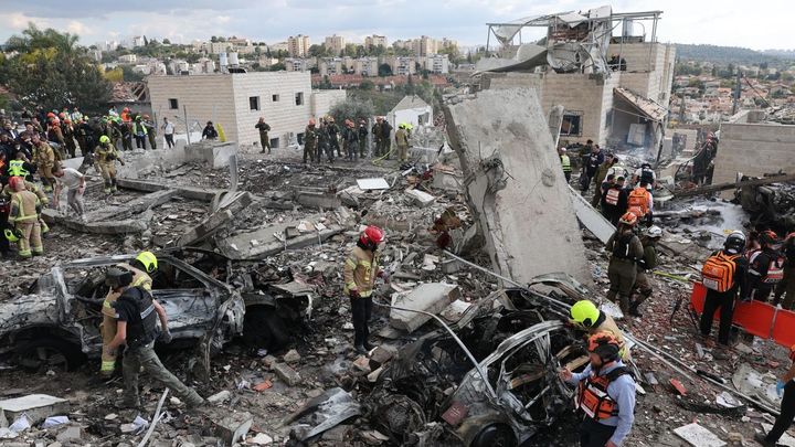 Suben a nueve los muertos por un misil iraní caído cerca de Jerusalén