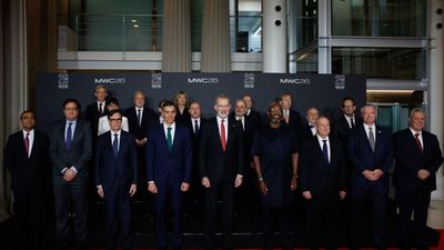 Felipe VI llama a "la máxima moderación en el uso de la fuerza" en Oriente Próximo