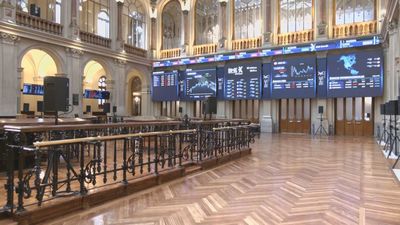 El ataque a Irán sacude los mercados: el petróleo se dispara casi un 10% mientras las bolsas se tiñen de rojo