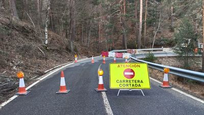 La M-604 entre Rascafría y Cotos, cortada desde hace una semana